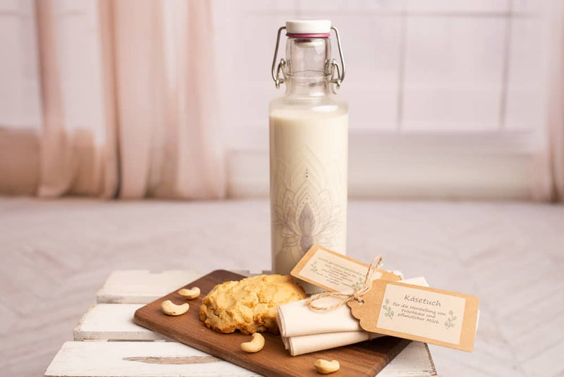 Rezept: Pflanzen- und Nussmilch als Milchersatz & Nusskäse selber machen - Grüner Gedanke
