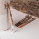 Bambuszahnbürsten für Kinder (4er Set) - Hochwertig, nachhaltig und stilvoll | Grüner Gedanke