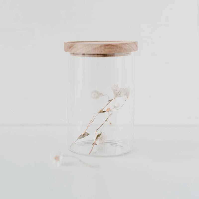 Vorratsglas mit Herz und Akazienholz Deckel 19 cm von Eulenschnitt | Foto: Maggy Melzer